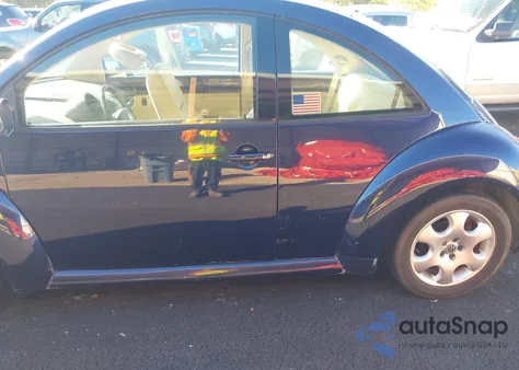 2002 Volkswagen New Beetle Gls Tdi z USA, uszkodzony, nr VIN 3VWCP21C32M404940